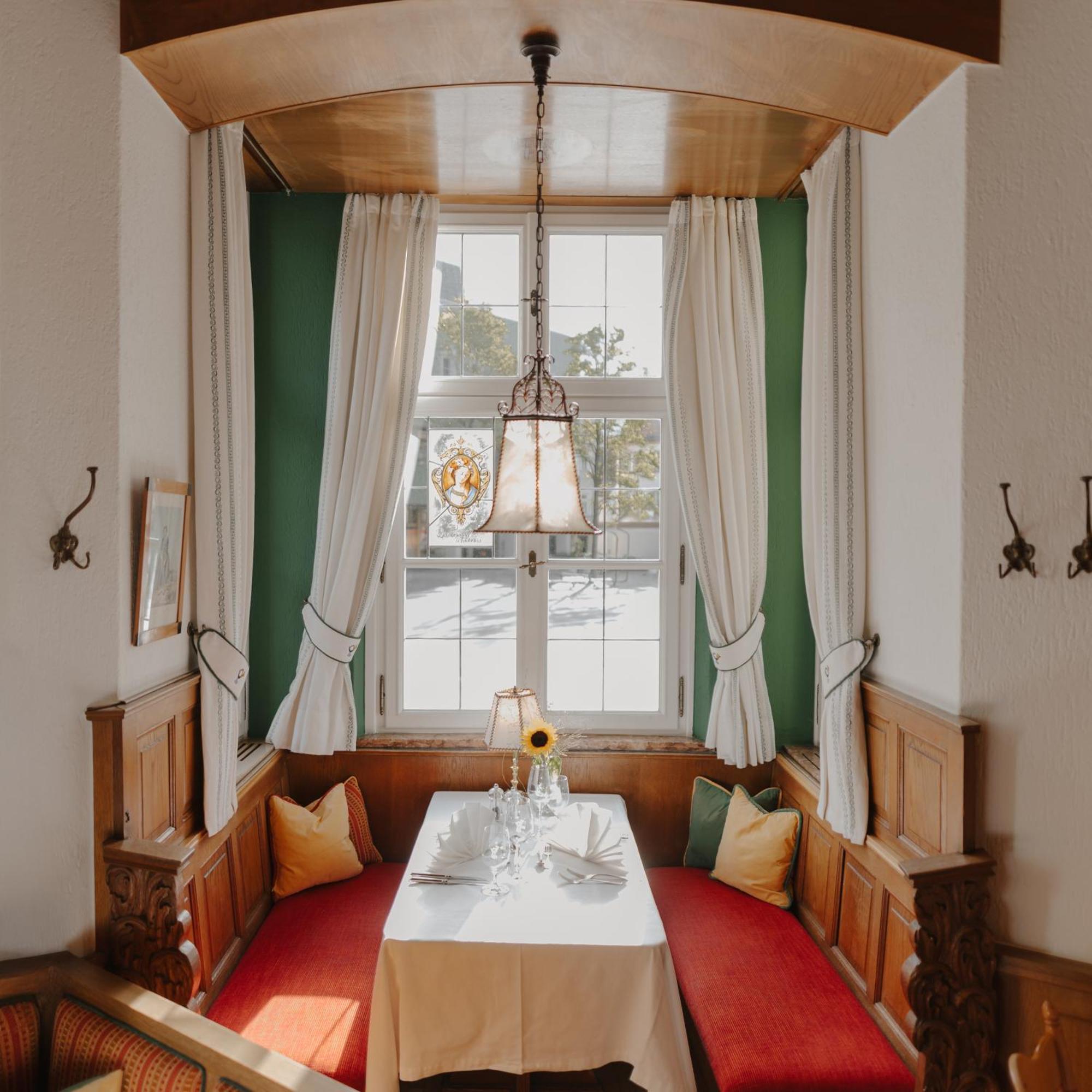 Romantik Hotel Zur Post Fuerstenfeldbruck Eksteriør billede