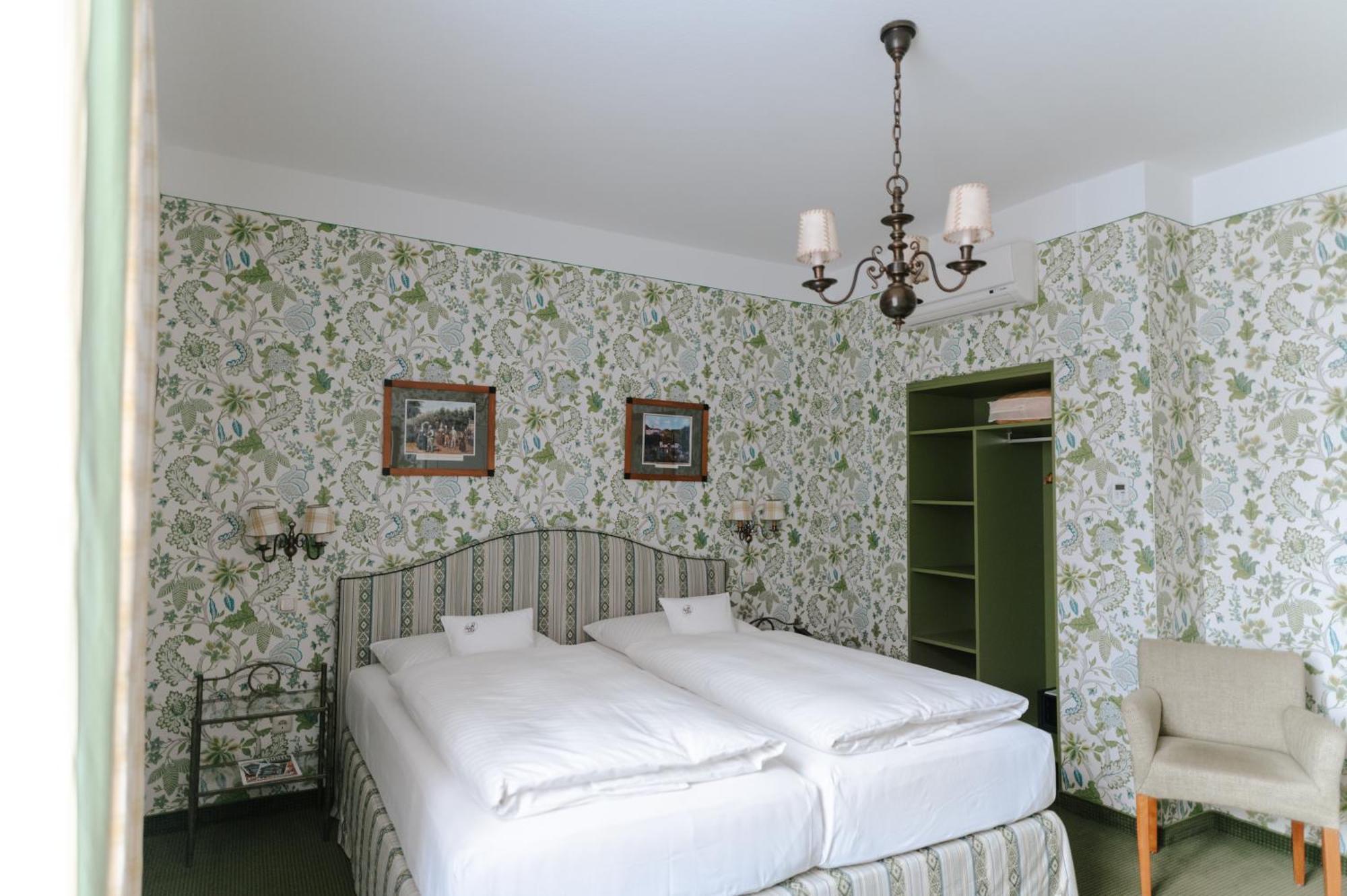 Romantik Hotel Zur Post Fuerstenfeldbruck Eksteriør billede